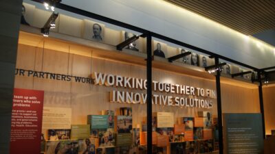 Bill Melinda Gates foundation lobby