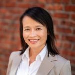 julie_pham_headshot